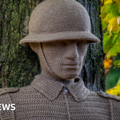 131602383_crochetsoldier.png