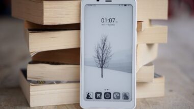 The Boox Palma 2 e-book reader is now $84 off