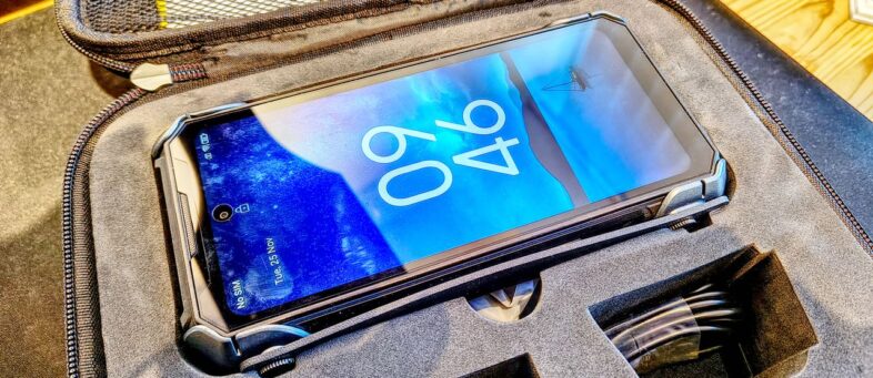 I tested Doogee's V Max LR - a rugged phone that's identical to the V Max Play with one big difference that also makes it cheaper