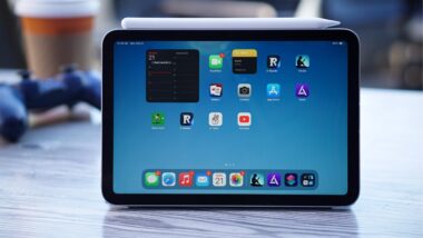 Apple’s smallest iPad just got its biggest price cut for Cyber Monday