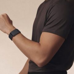 Yet another Whoop rival has appeared at CES 2026 — this time from AI gym company Speediance