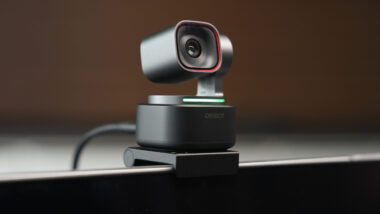 Obsbot’s new gimbal webcam doesn’t justify its $350 price