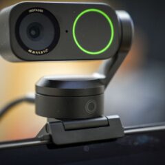 I tested the Insta360 Link 2 pan-and-track webcam - and it's helped me deliver far more engaging online training
