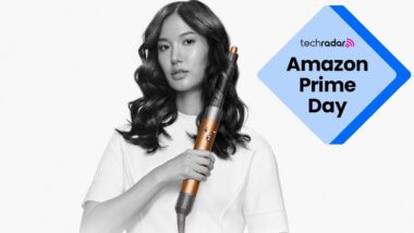 Before you drop AU$999 on the new Dyson Airwrap Co-anda 2x, I'd strongly suggest checking out this Prime Day deal on the original