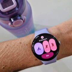 Can smartwatches and glasses get smarter? Inside Qualcomm and MediaTek’s new wearable AI play