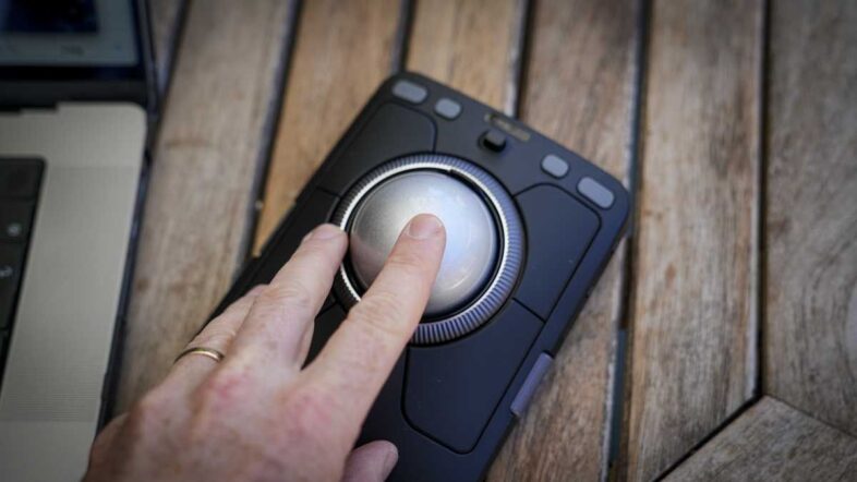 Kensington Expert Mouse Pro TB900 review: I swapped my mouse and trackpad for the new TB900 trackball, and ran a head-to-head video edit against my usual setup — the trackball won.
